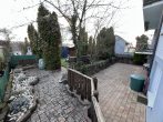 Vermietetes Mehrfamilienhaus mit Garten, einer Garage und 3 Carports in Knittlingen - Garten - weitere Ansicht