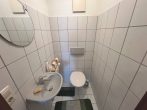 Charmante 3-Zimmer-Wohnung mit Balkon und Garage in Ubstadt-Weiher (OT Ubstadt) - Gäste-WC