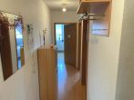 Vermietete 3-Zimmer-Dachgeschosswohnung mit Carport in Heidelsheim - Flur