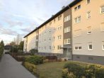 Vermietete 2-Zimmer-Wohnung mit Balkon und Garage in Waghäusel-Wiesental - Hausansicht