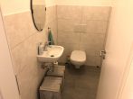 Neuwertige 2-Zimmer-Wohnung mit Balkon in Bruchsal - Gäste-WC