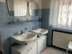 Ihr neues Zuhause! Freistehendes Einfamilienhaus in Bruchsal (OT Heidelsheim) - Badezimmer