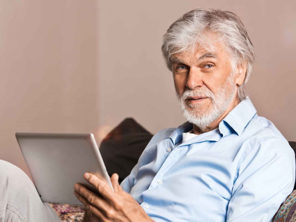 Doll-Immobilien_Informationen-Kontakt_2000x1500px